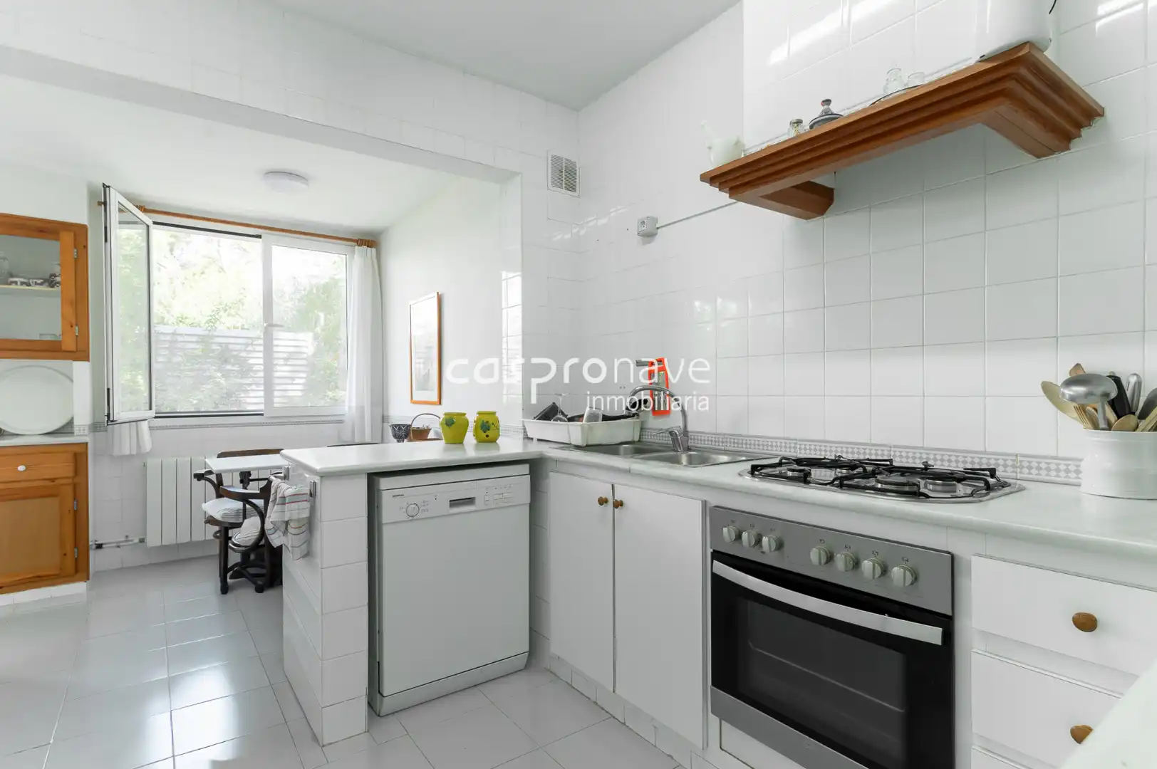 Küche von Haus oder Chalet zum Verkauf in Benicasim / Benicàssim mit Heizung, Privatgarten und Terrasse