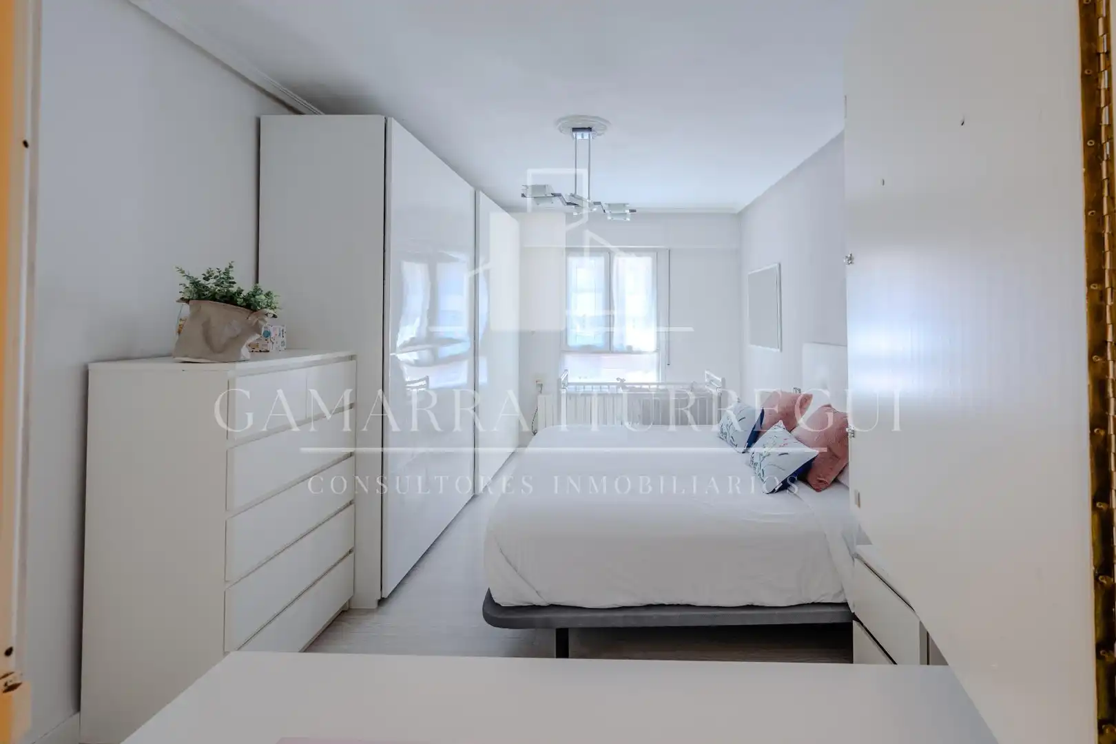 Habitación de Piso en venta en Bermeo con Calefacción