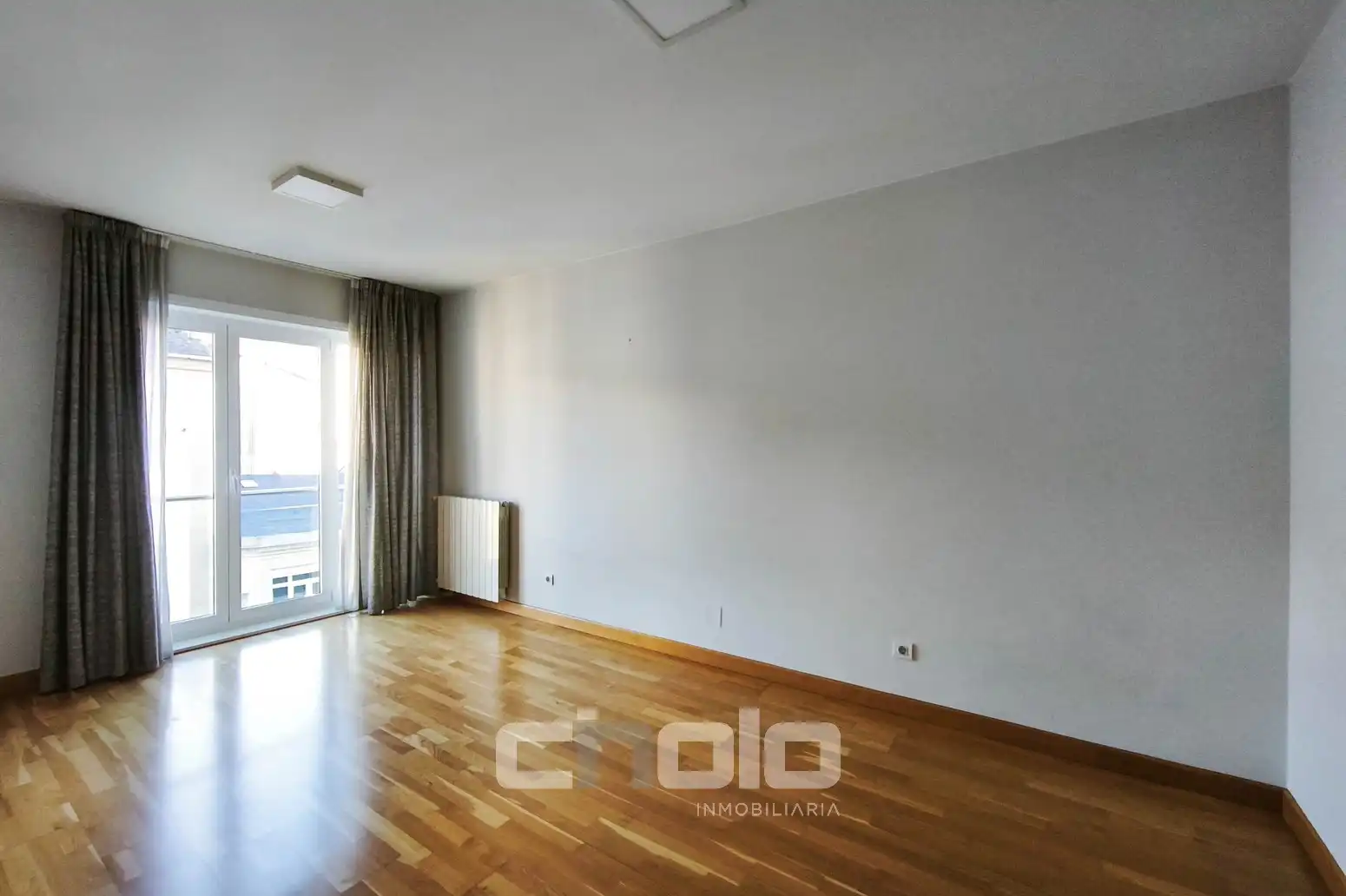 Piso en venta en Lugo con Calefacción y Trastero