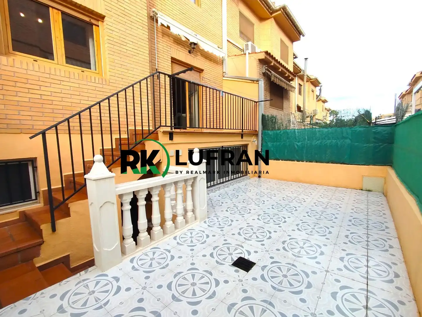 Vista exterior de Casa o chalet en venta en Petrer con Aire acondicionado