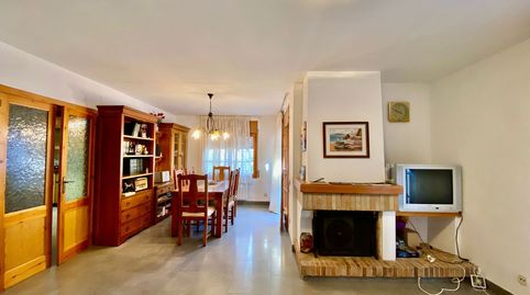 Foto 5 de Casa adosada en venta en Liles, La Pobla de Montornès , Tarragona