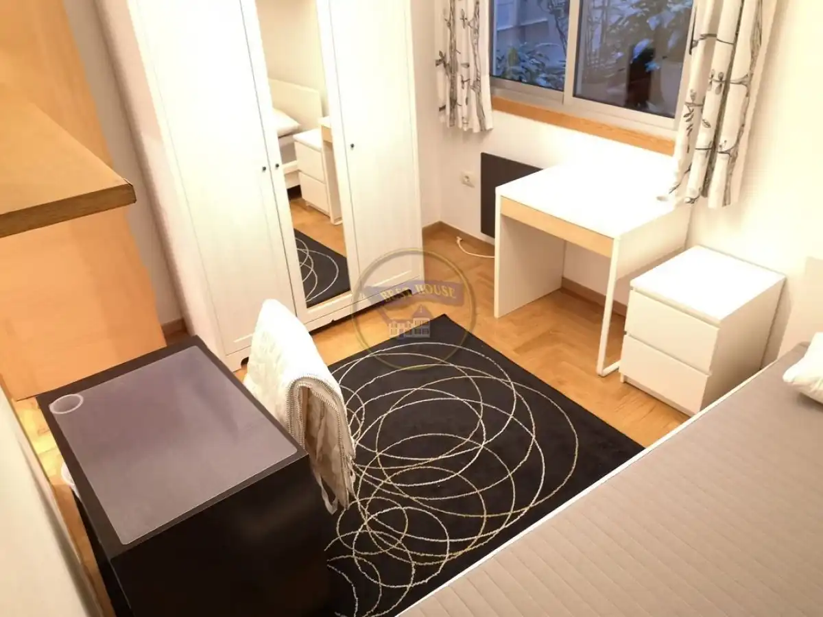 Bedroom of Flat for rent in Vigo   with Heating, Parquet flooring and Furnished