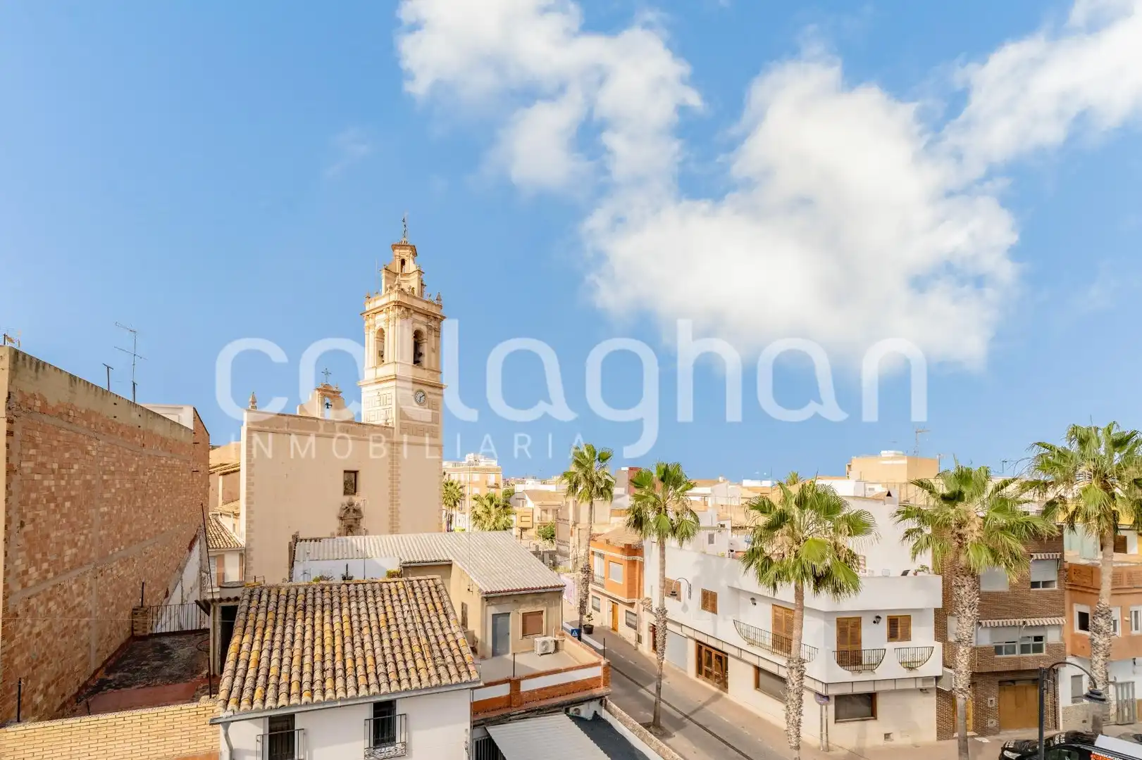 Vista exterior de Casa o xalet en venda en Museros amb Aire condicionat, Calefacció i Terrassa