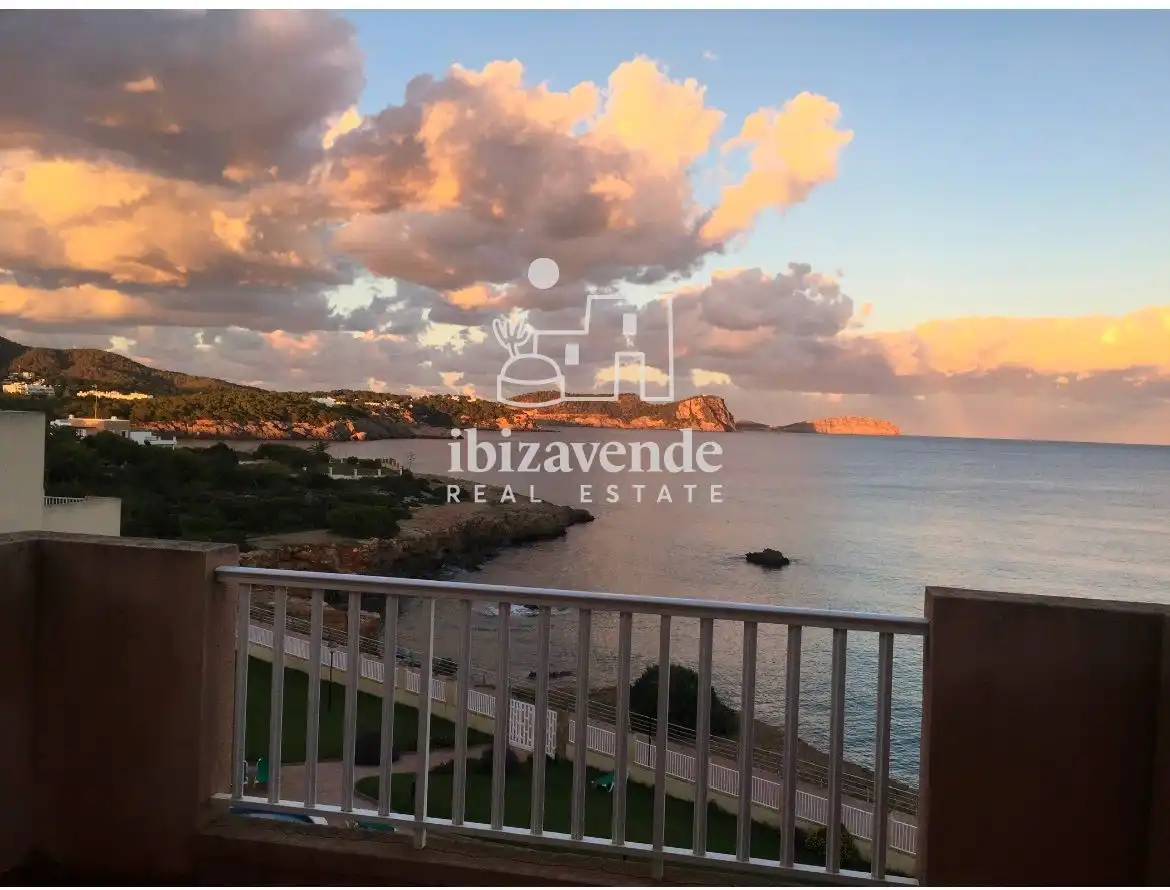 Wohnung zur Miete in Santa Eulària des Riu mit Klimaanlage, Heizung und Terrasse