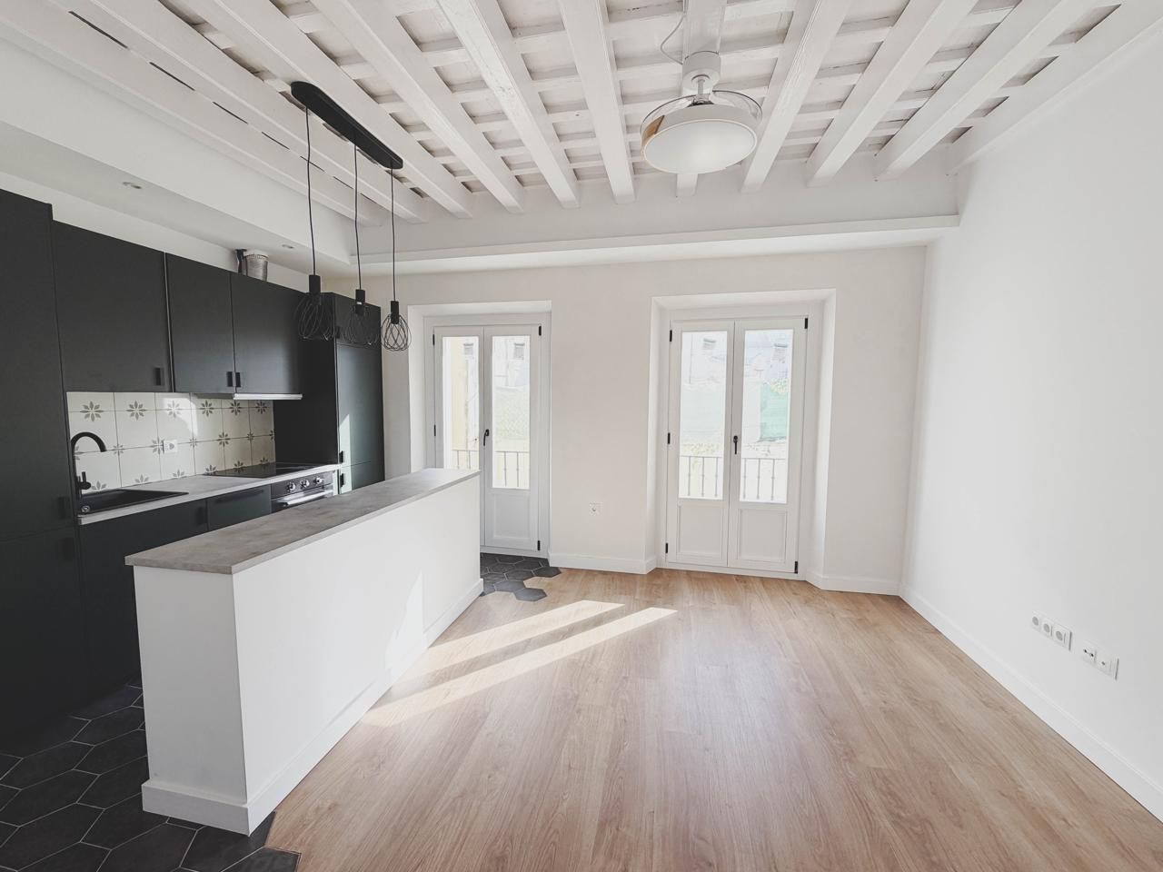 Cuina de Apartament en venda en  Cádiz Capital amb Balcó