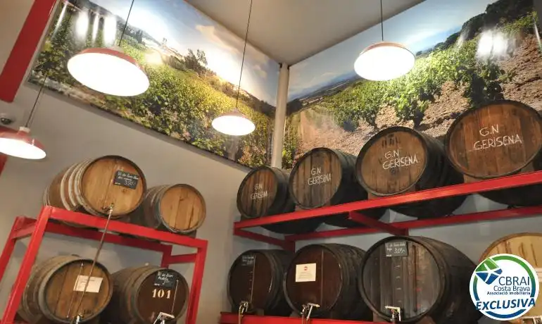 Terrenys i solars en venda a Garriguella, imagen 7