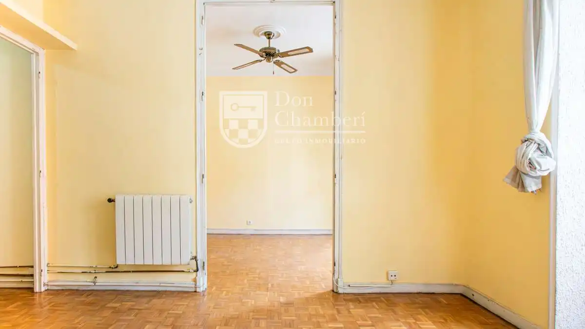 Flat for sale in Madrid  with Heating, Storage room and Balcony