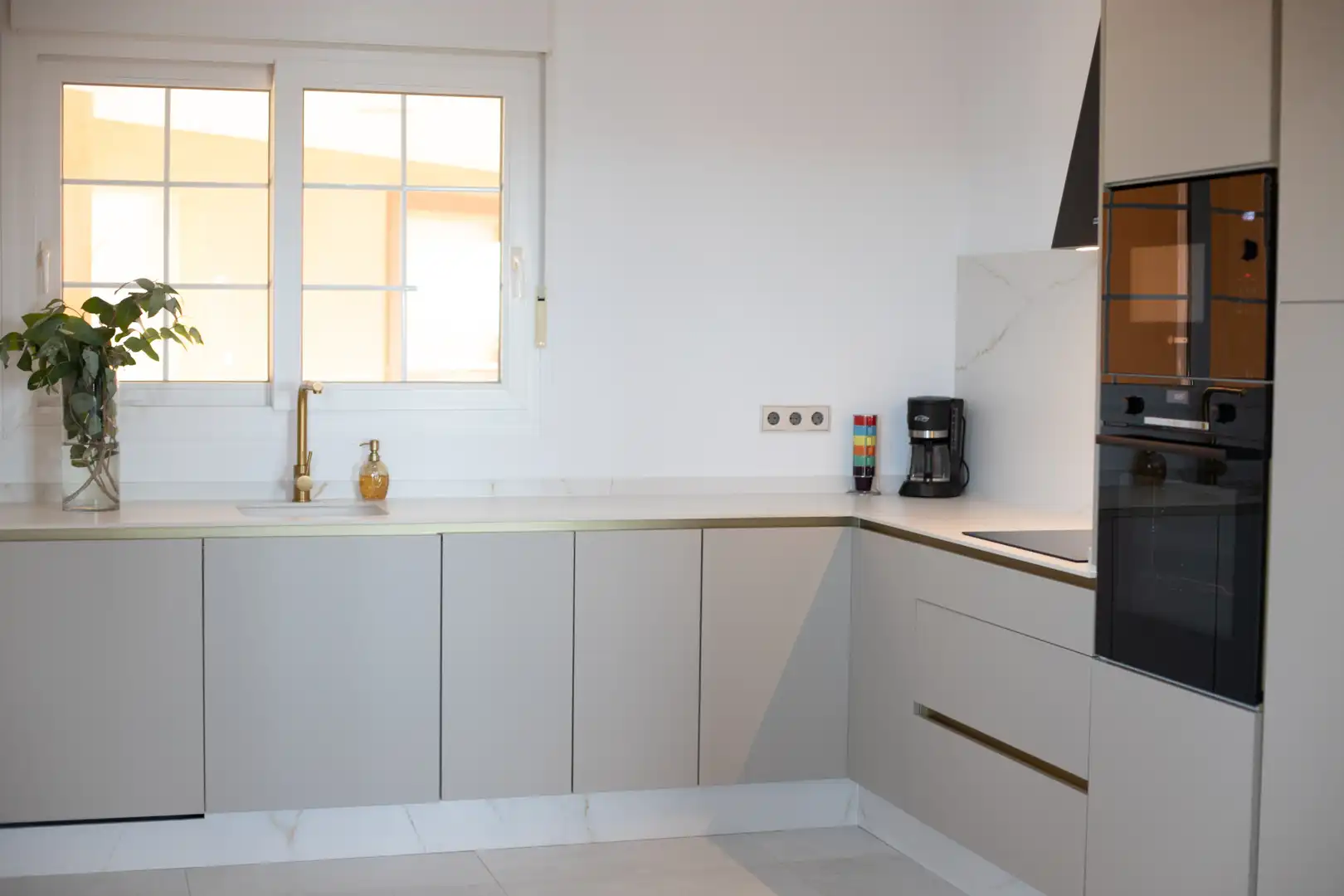 Cocina de Apartamento en venta en Islantilla con Aire acondicionado, Calefacción y Terraza