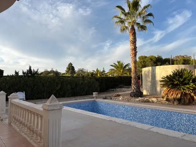 Detached house with pool for sale in Urbanización Pisnella 9, imagen 9