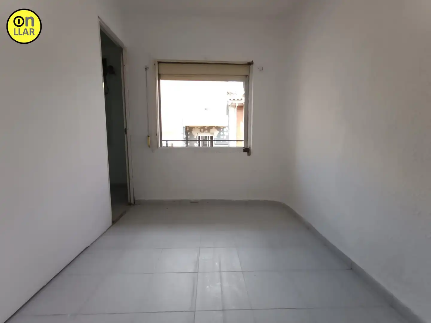 Dormitori de Pis en venda en Ripollet amb Terrassa i Balcó