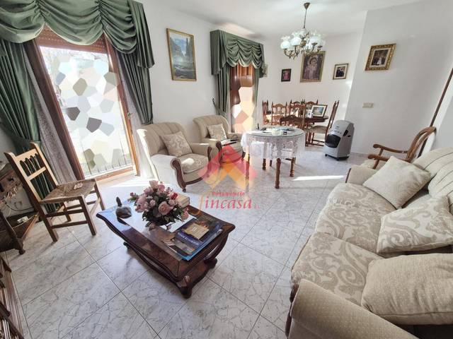 Casa-chalet en Venta en San Francisco