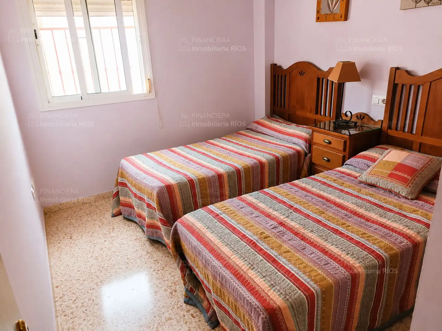 Bedroom of Houses for sale in Alcalá de Guadaira  with Air Conditioner, Terrace and Storage room