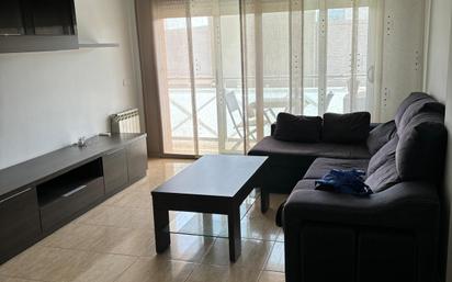 Sala d'estar de Pis en venda en Centelles amb Balcó
