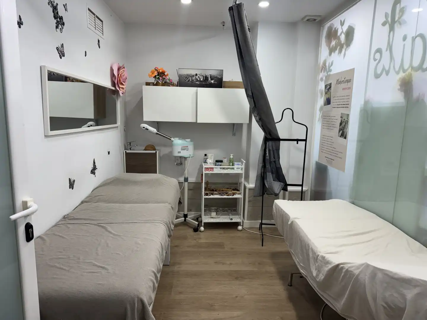 Habitación de Local en traspaso en Mislata con Aire acondicionado