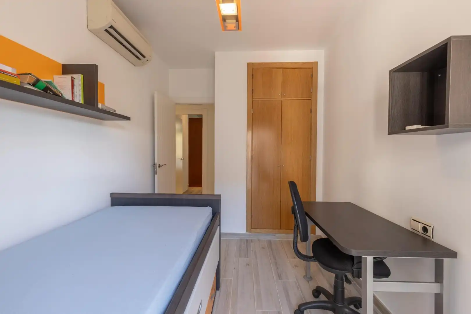 Flat with terrace for sale in Calle San Sebastian de la Gomera 23, imagen 21