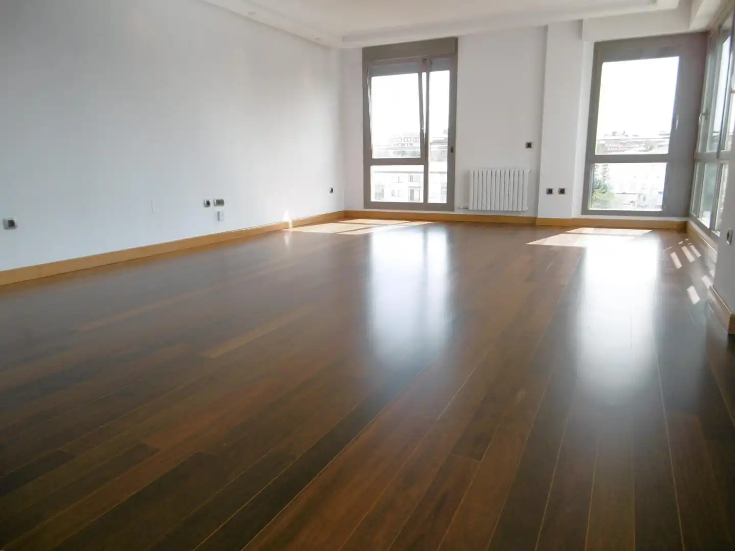 Sala d'estar de Pis de lloguer en Valladolid amb Aire condicionat, Calefacció i Traster
