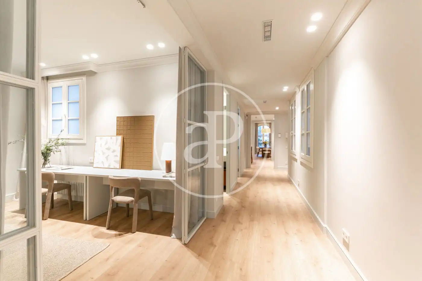 Flat for rent in Carrer de Pau Claris, Dreta de l'Eixample