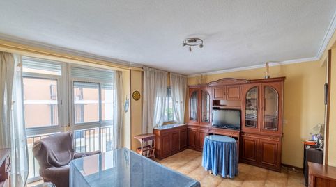 Foto 2 de Piso en venta en Paraguay, Barrio de Zaidín, Granada Capital