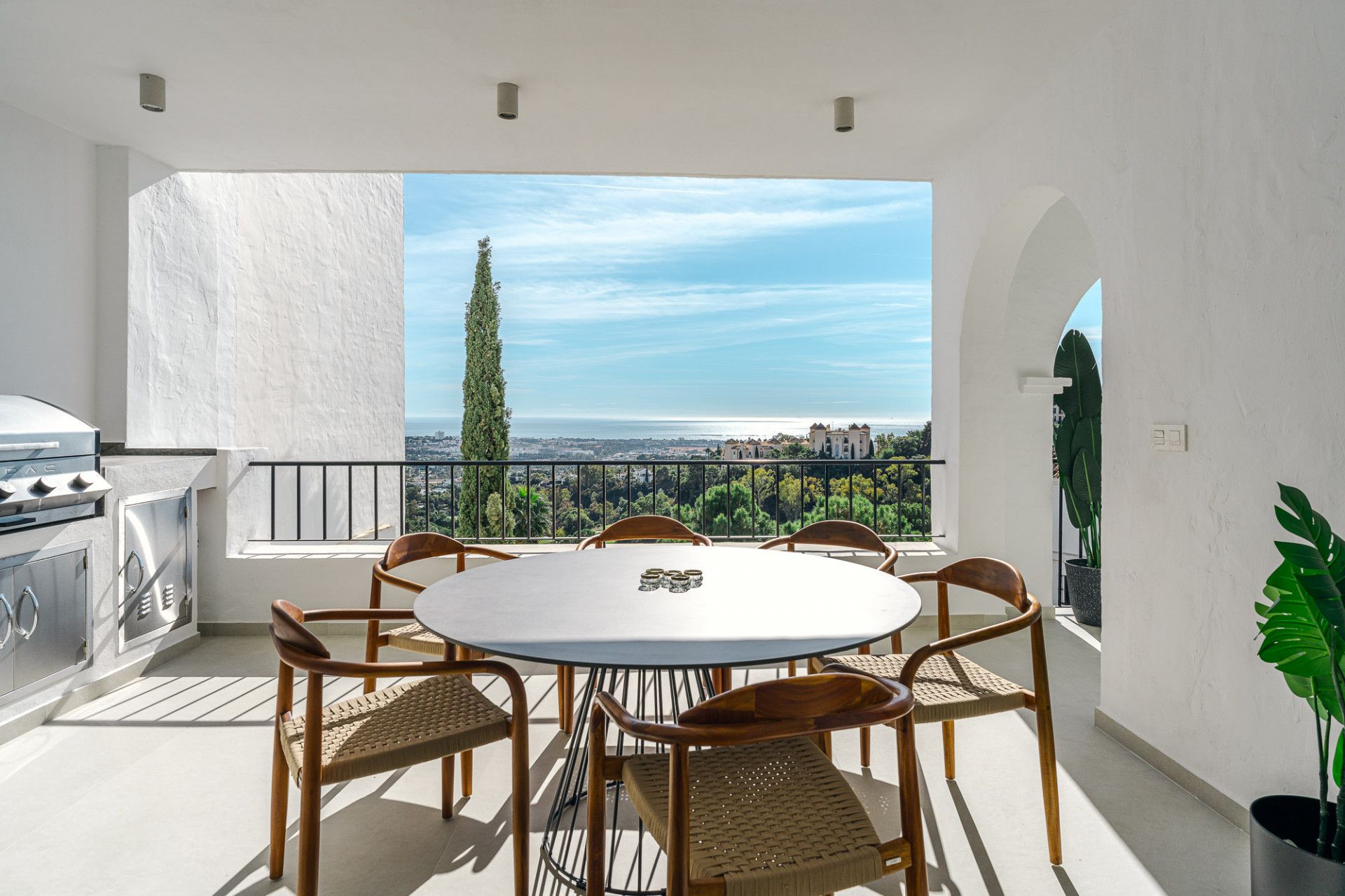 Terrace of Duplex for sale in Benahavís  with Air Conditioner, Terrace and Swimming Pool