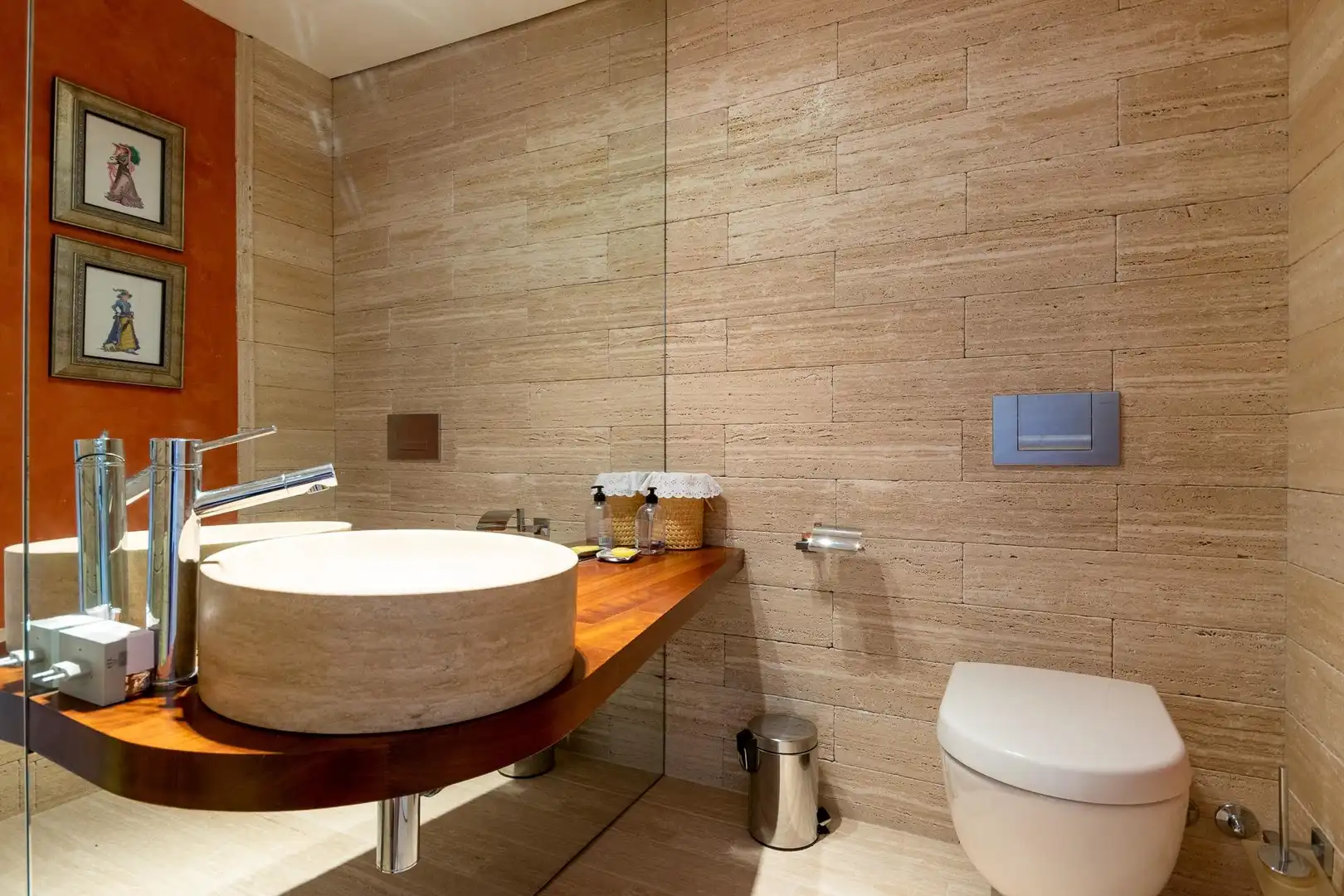 Baño de Casa o chalet en venta en Alicante / Alacant con Aire acondicionado, Calefacción y Jardín privado