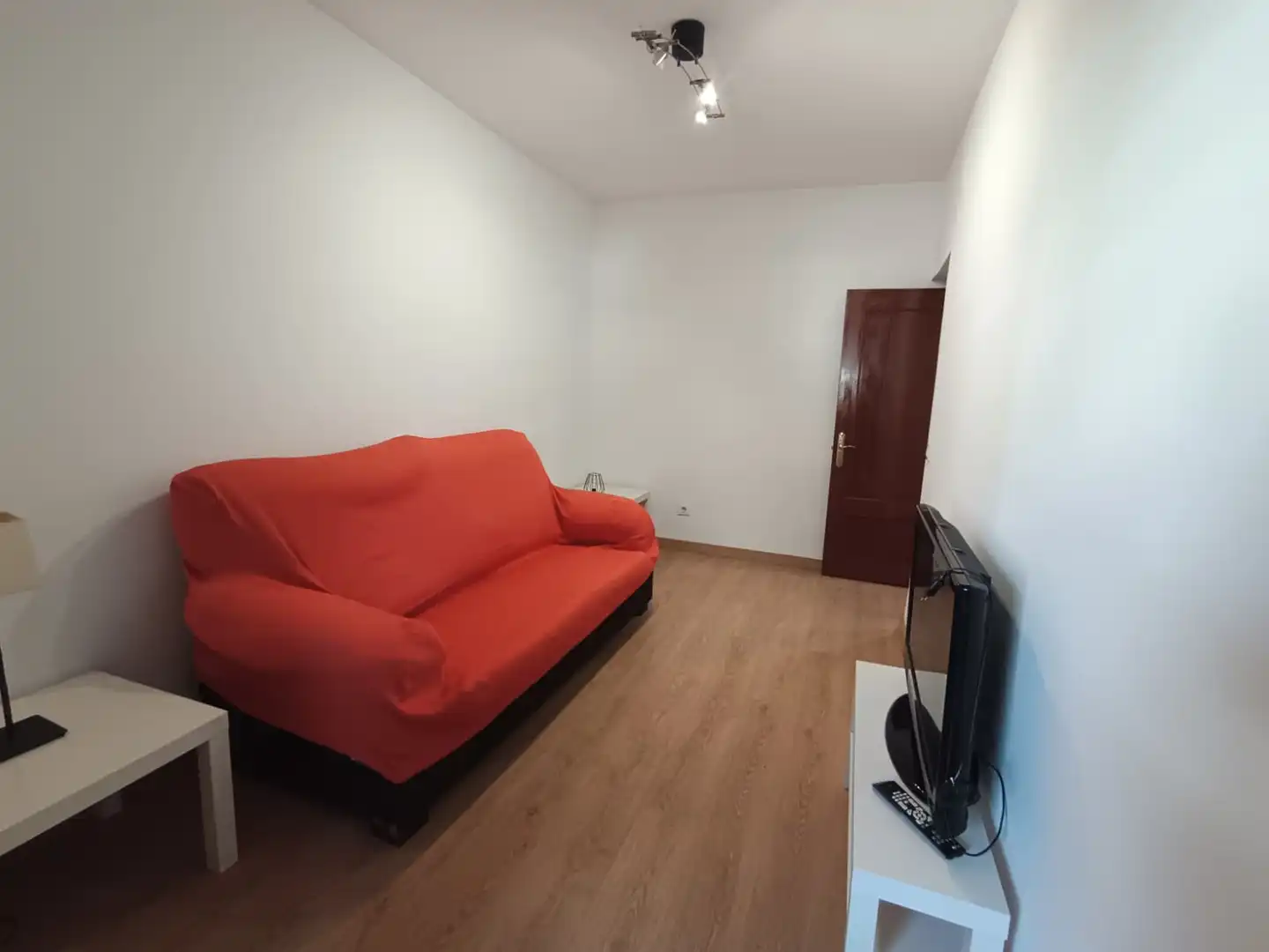 Living room of Flat for rent in Madrid  with Heating, Terrace and Oven