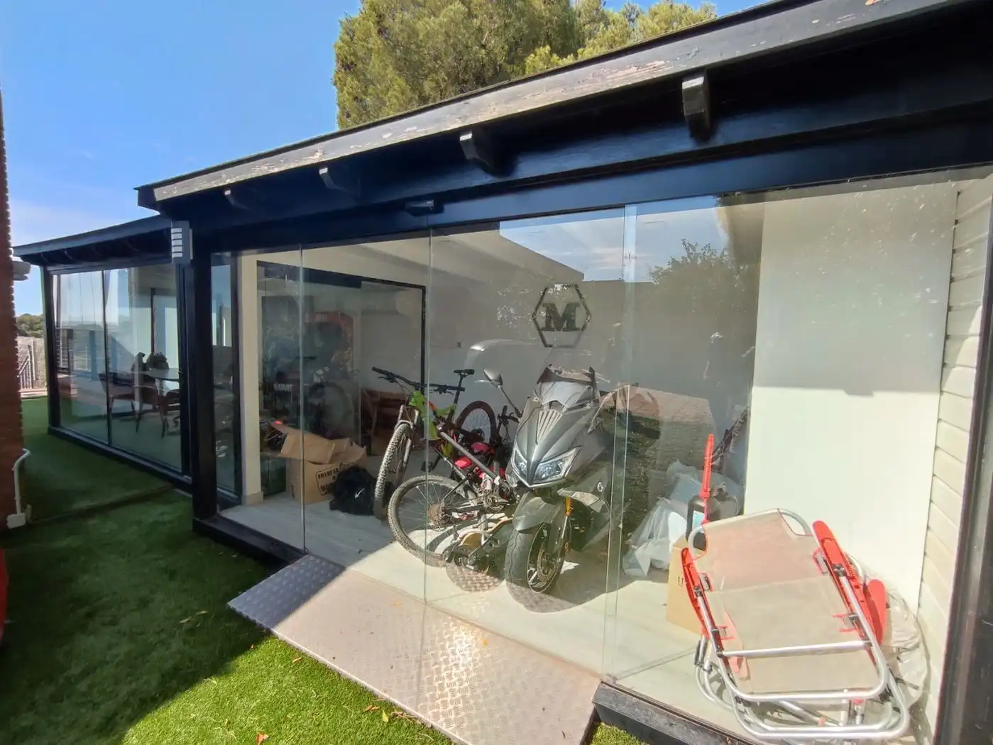 Exterior view of Houses for sale in Castelldefels  with Air Conditioner, Heating and Private garden
