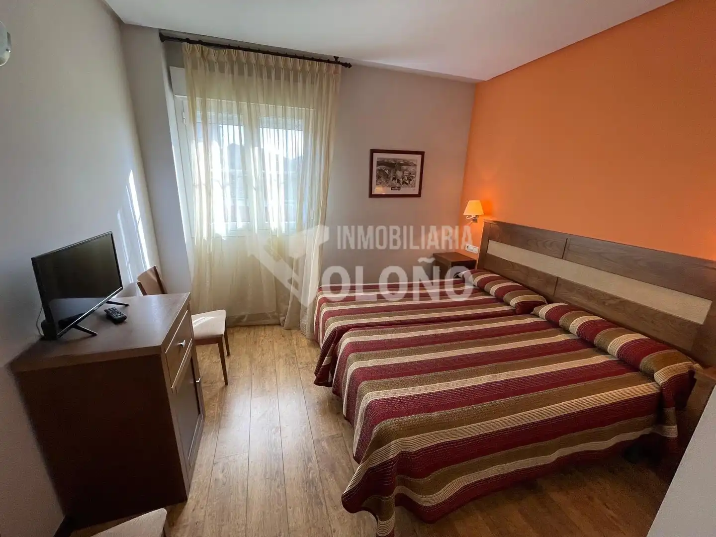 Habitación de Edificio en venta en Castañares de Rioja