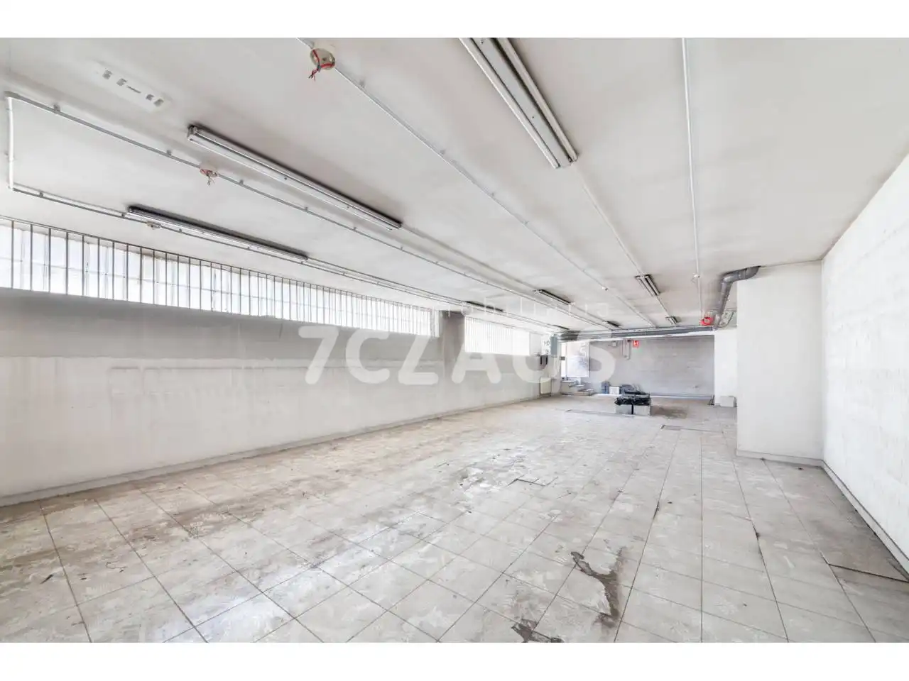 Gewerbefläche zur Miete in Calle Maria Pla, imagen 3