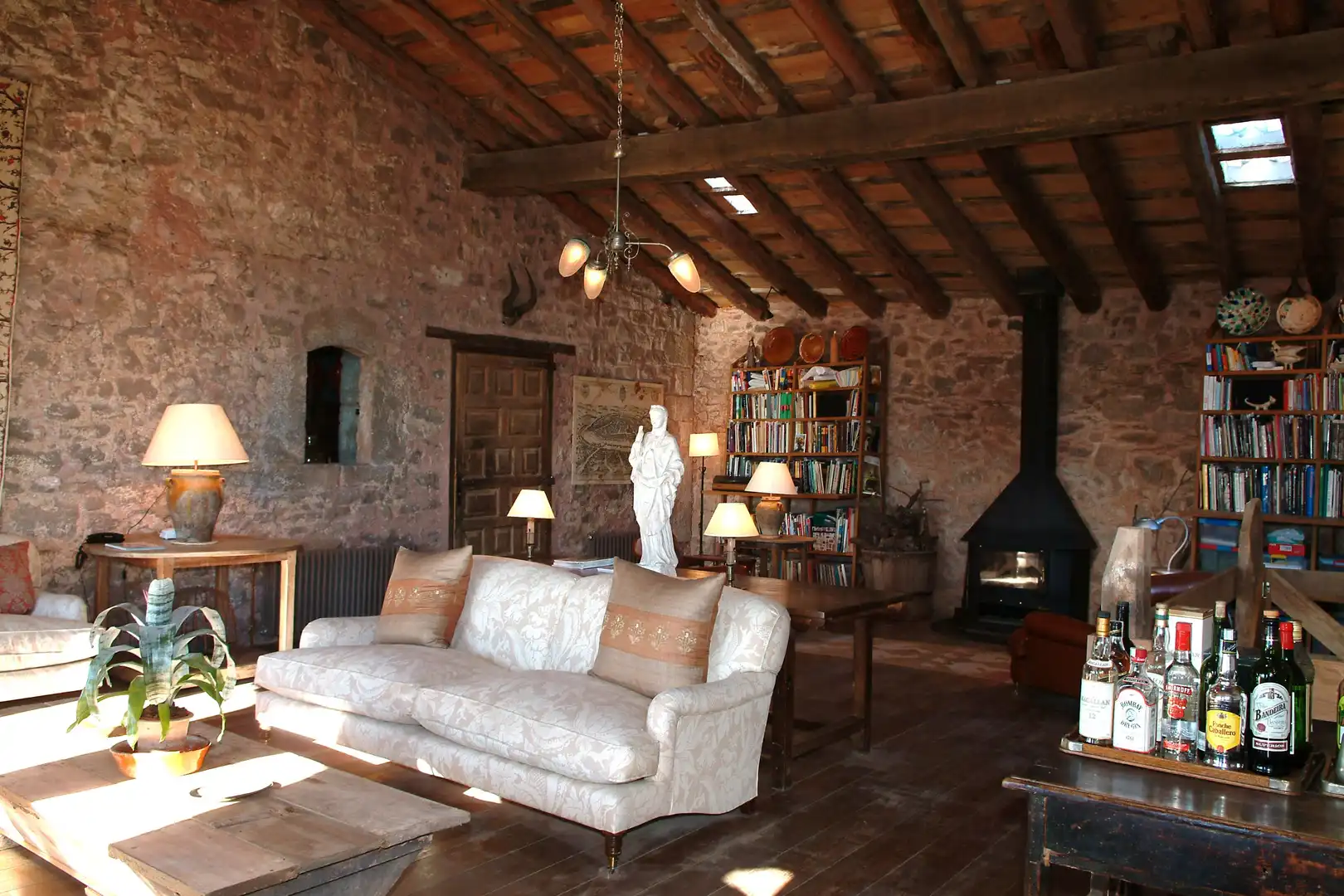 Sala de estar de Finca rústica en venta en Camprodon con Calefacción, Jardín privado y Terraza