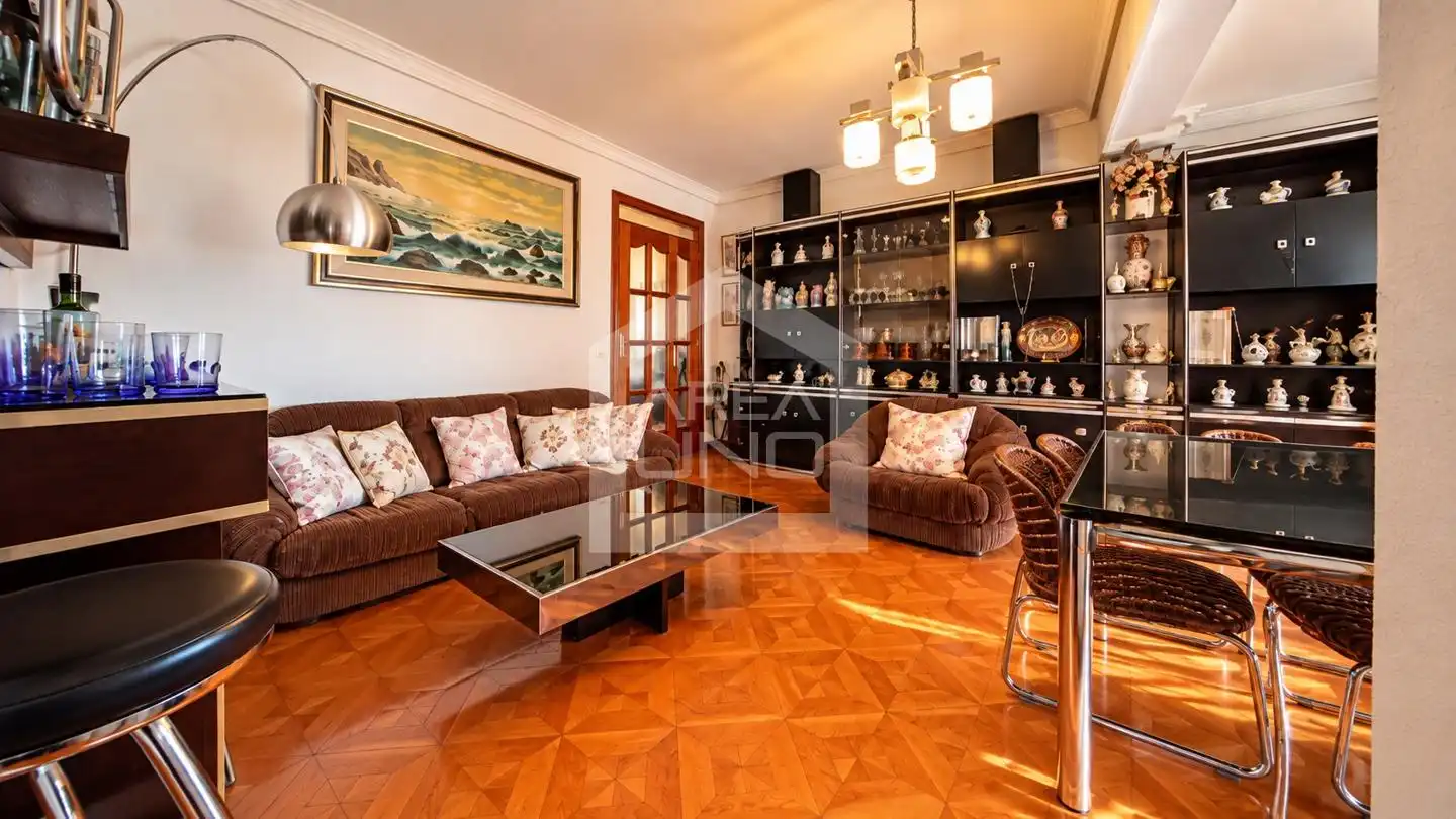 Flat with pool for sale in Calle Cáceres, imagen 2