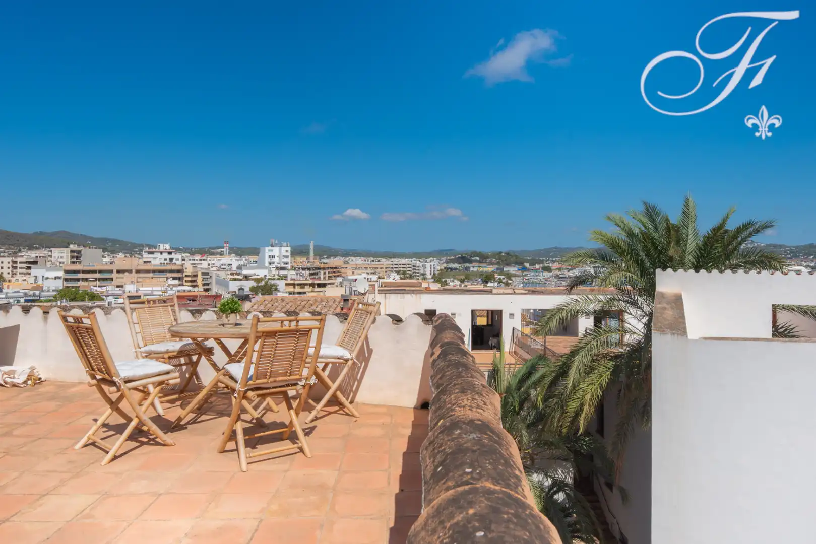 Vista exterior de Casa o chalet en venta en Eivissa con Calefacción y Terraza