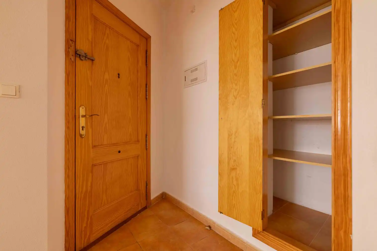 Flat for sale in Murcia  with Air Conditioner, Heating and Storage room