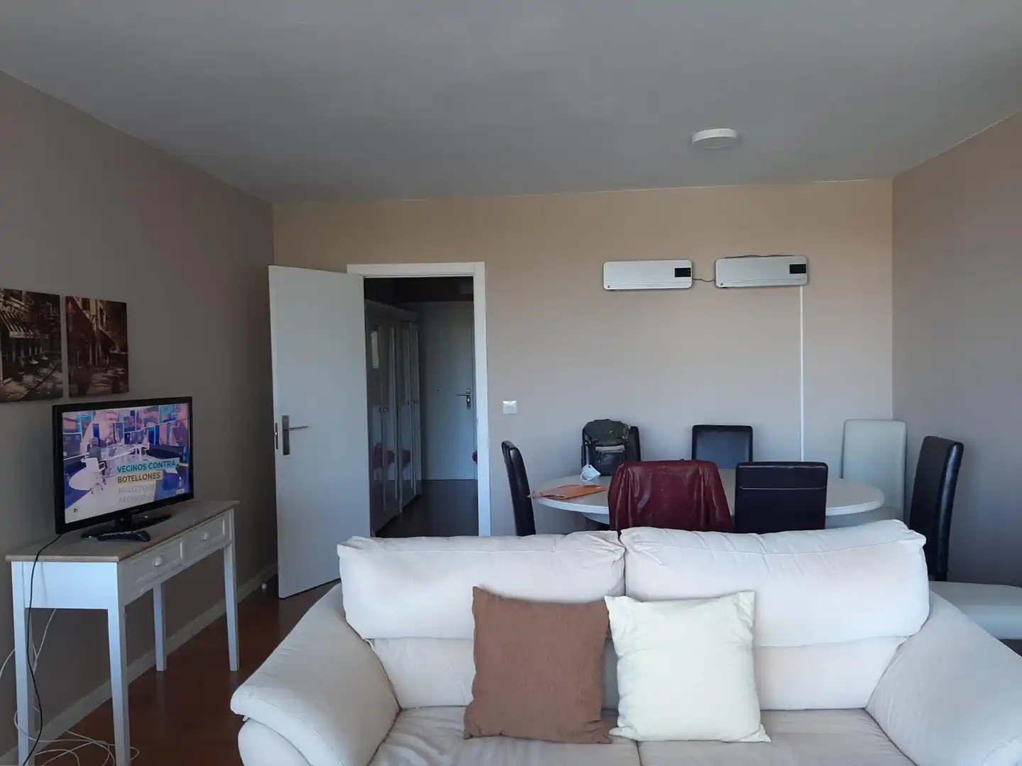 Sala d'estar de Pis de lloguer en O Grove   amb Aire condicionat, Calefacció i Parquet