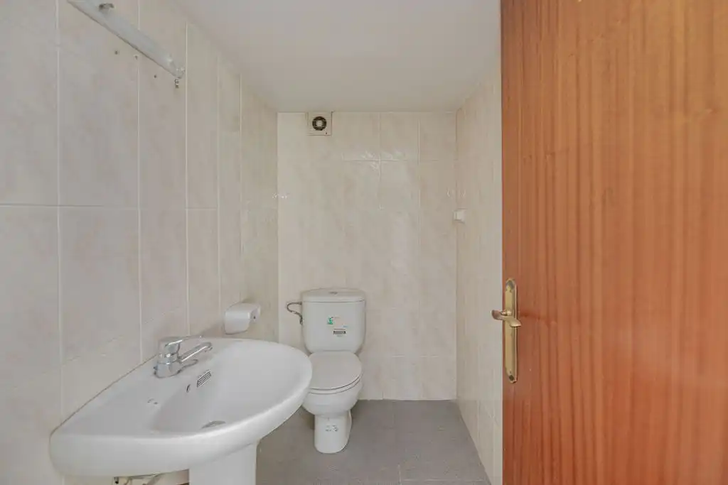 Local comercial en venda a AV./ de la Pau, imagen 27