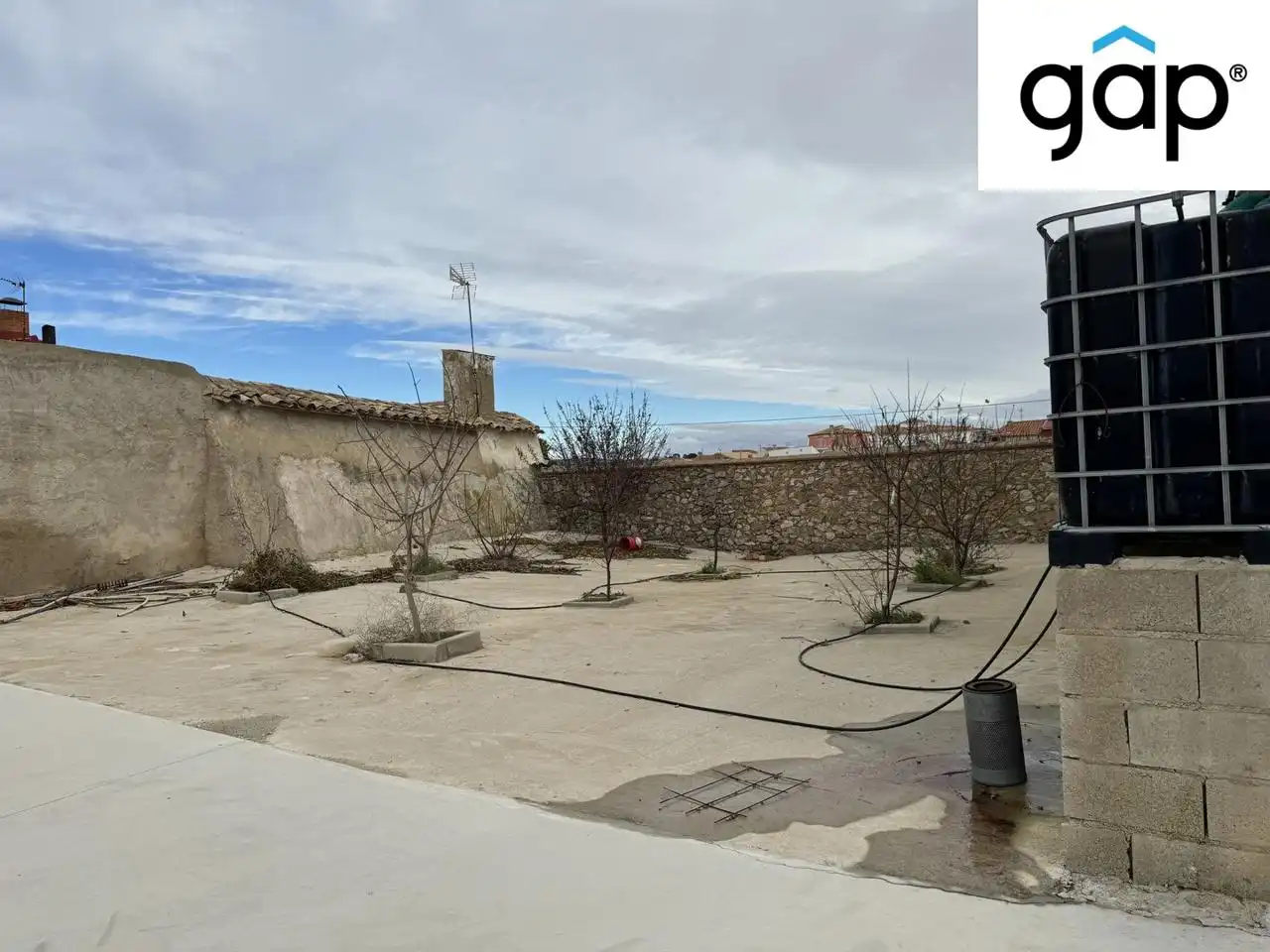 Terrasse von Fabrikhallen zum Verkauf in Villares del Saz