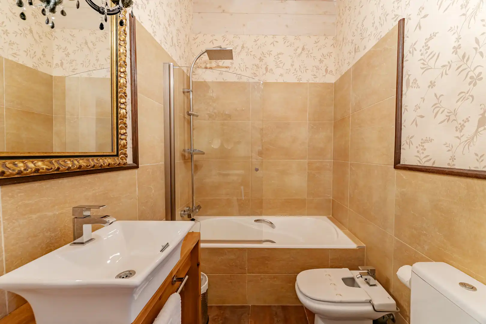 Baño de Edificio en venta en Valle de Losa con Alarma