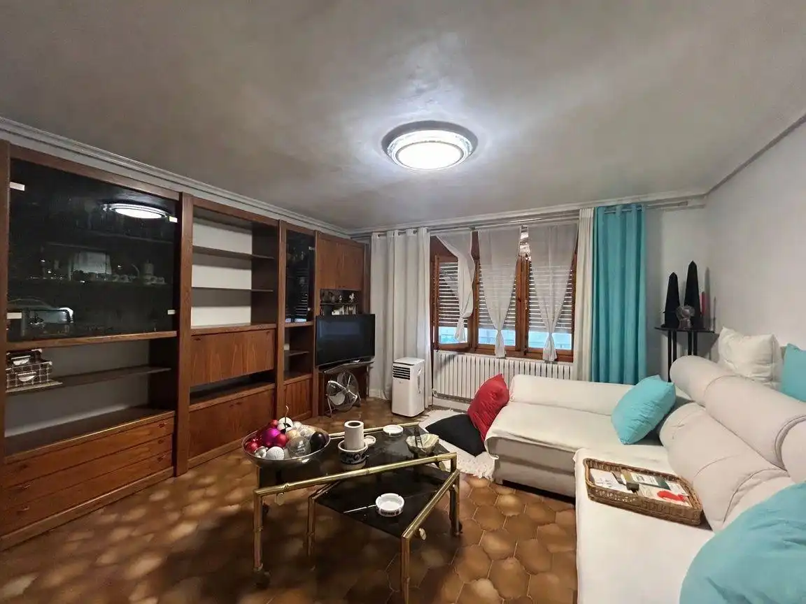 Sala de estar de Casa o chalet en venta en Arguedas con Calefacción, Terraza y Trastero