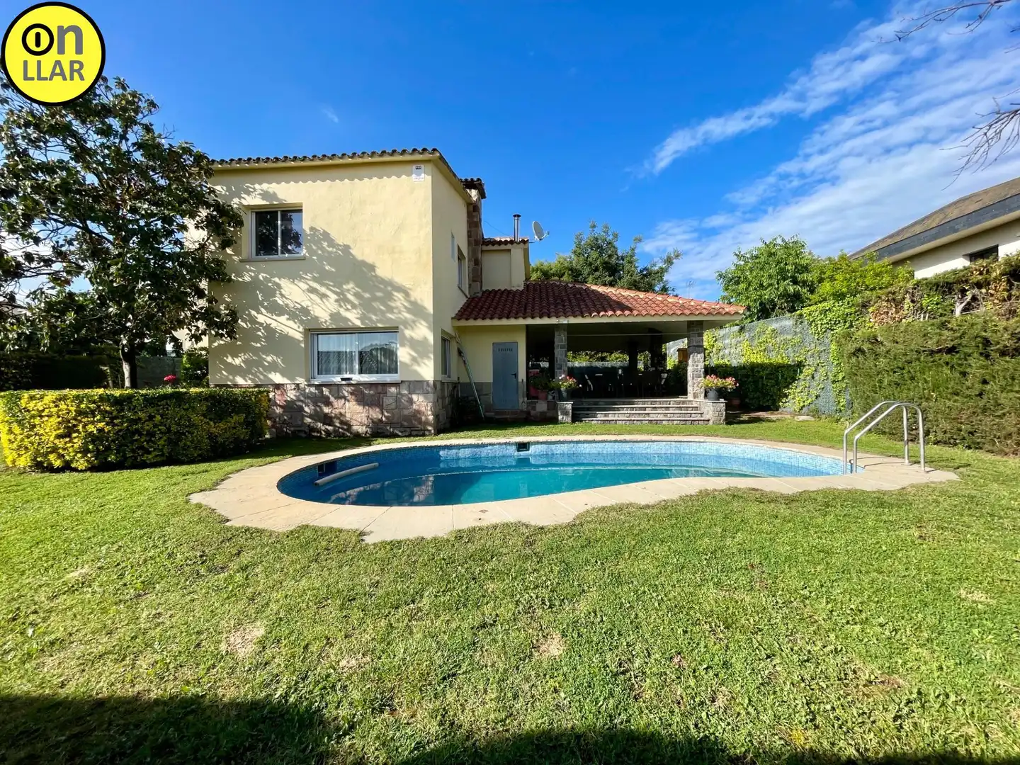 Casa con piscina en venta en L'Ametlla del Vallès