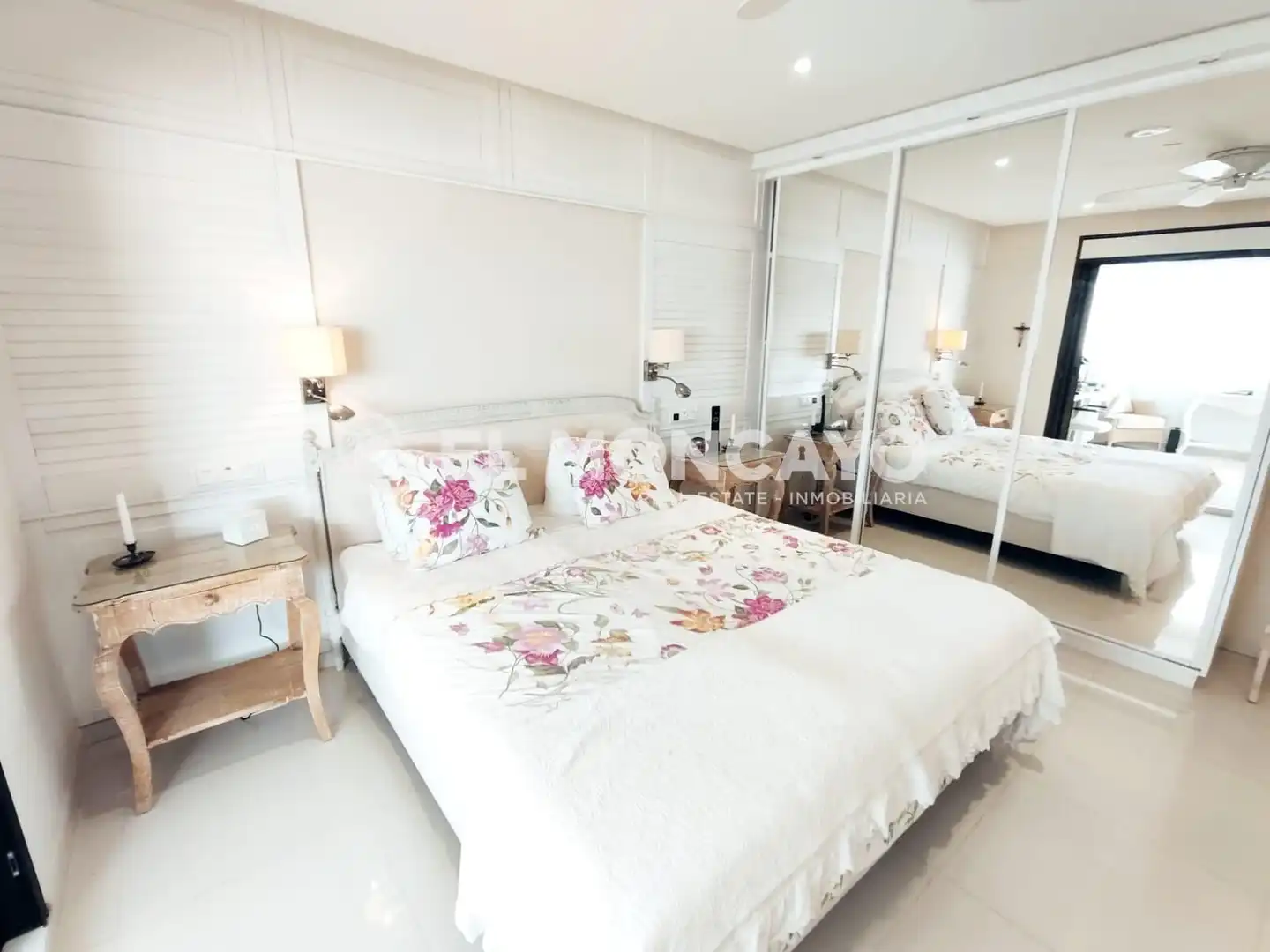 Habitación de Ático en venta en Guardamar del Segura con Aire acondicionado, Calefacción y Jardín privado