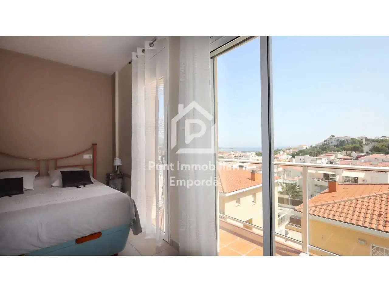 Bedroom of Detached homes for sale in Llançà  with Air Conditioner, Heating and Private garden