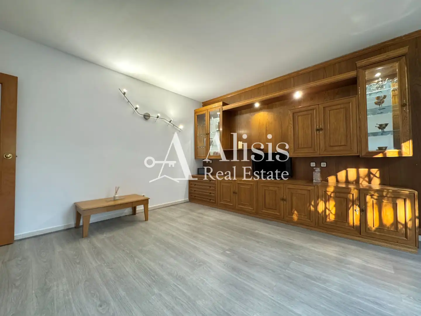 Sala d'estar de Pis en venda en Molins de Rei amb Aire condicionat, Calefacció i Jardí privat