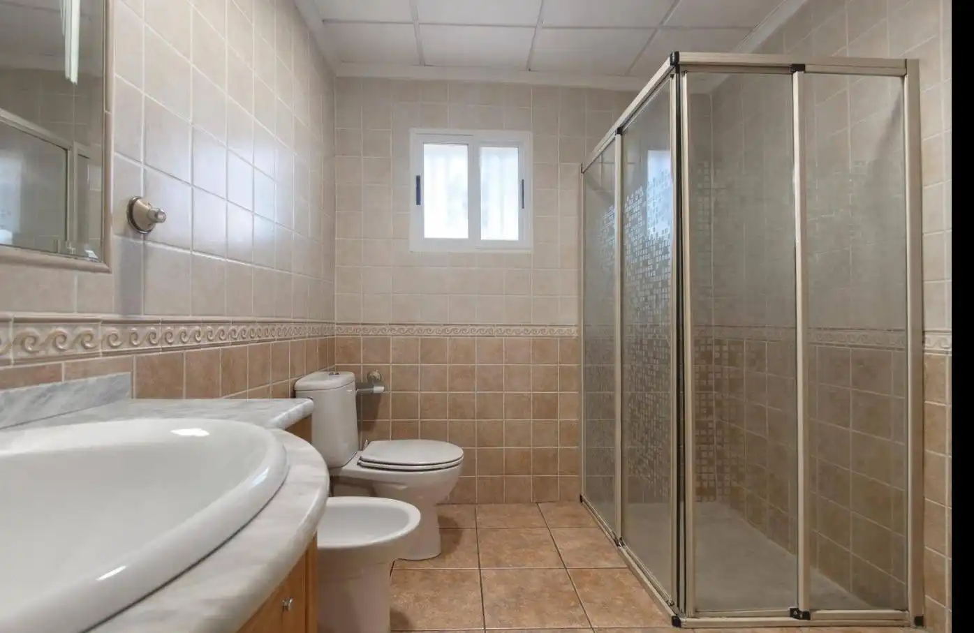 Bathroom of Houses for sale in Crevillent  with Community pool