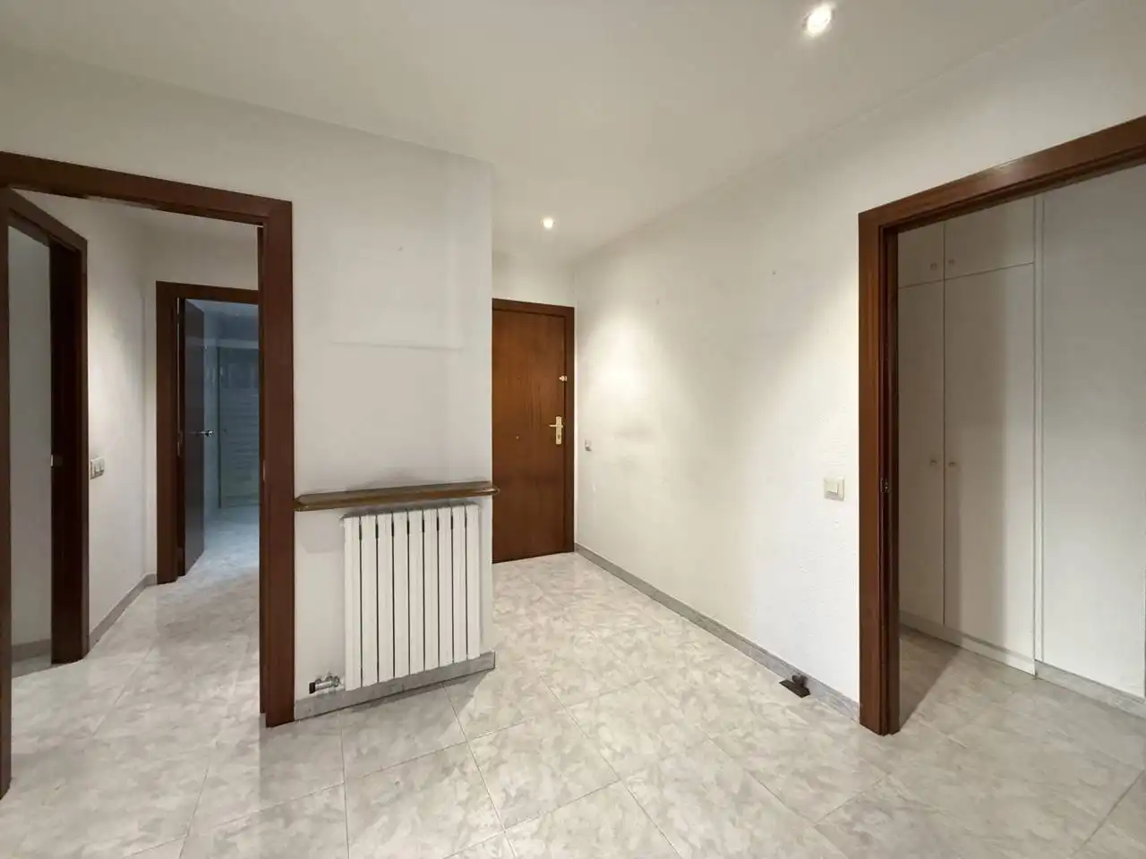 Flat for sale in Olot  with Air Conditioner, Heating and Terrace