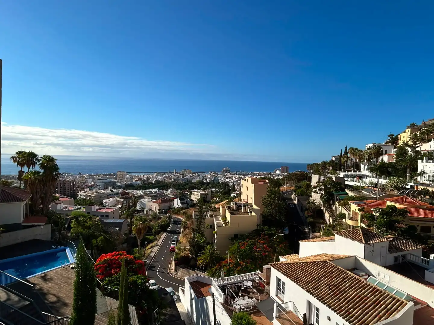 Außenansicht von Wohnung zum Verkauf in Santa Cruz de Tenerife mit Privatgarten, Terrasse und Abstellraum