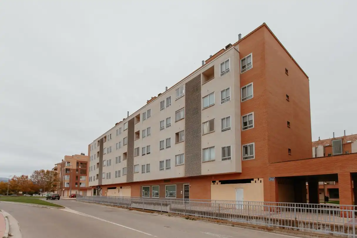 Local comercial en venda a Calle Pilar Lorengar, imagen 2
