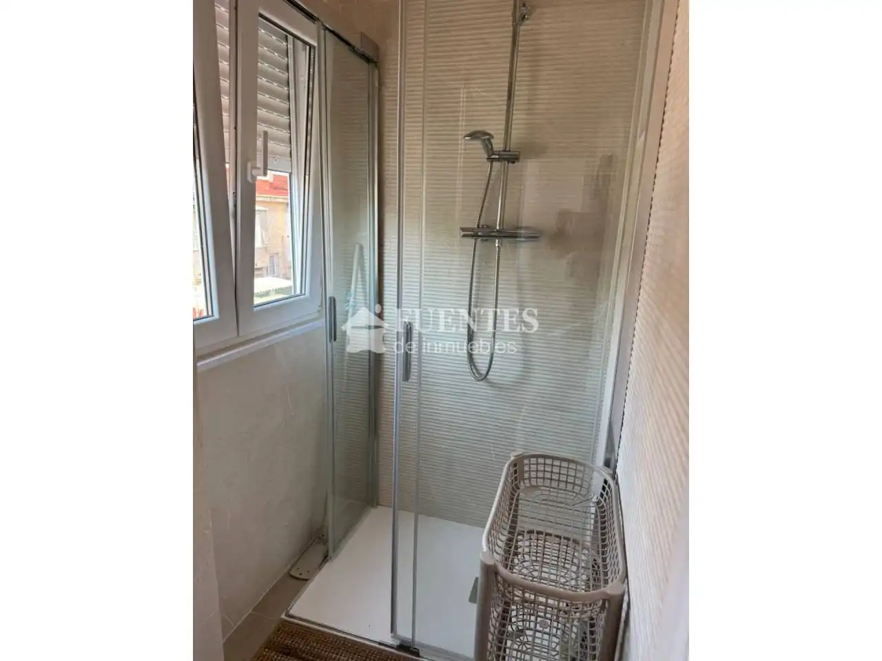 Flat for sale in Calle Victoriano Ximénez de Courer, Florida Alta