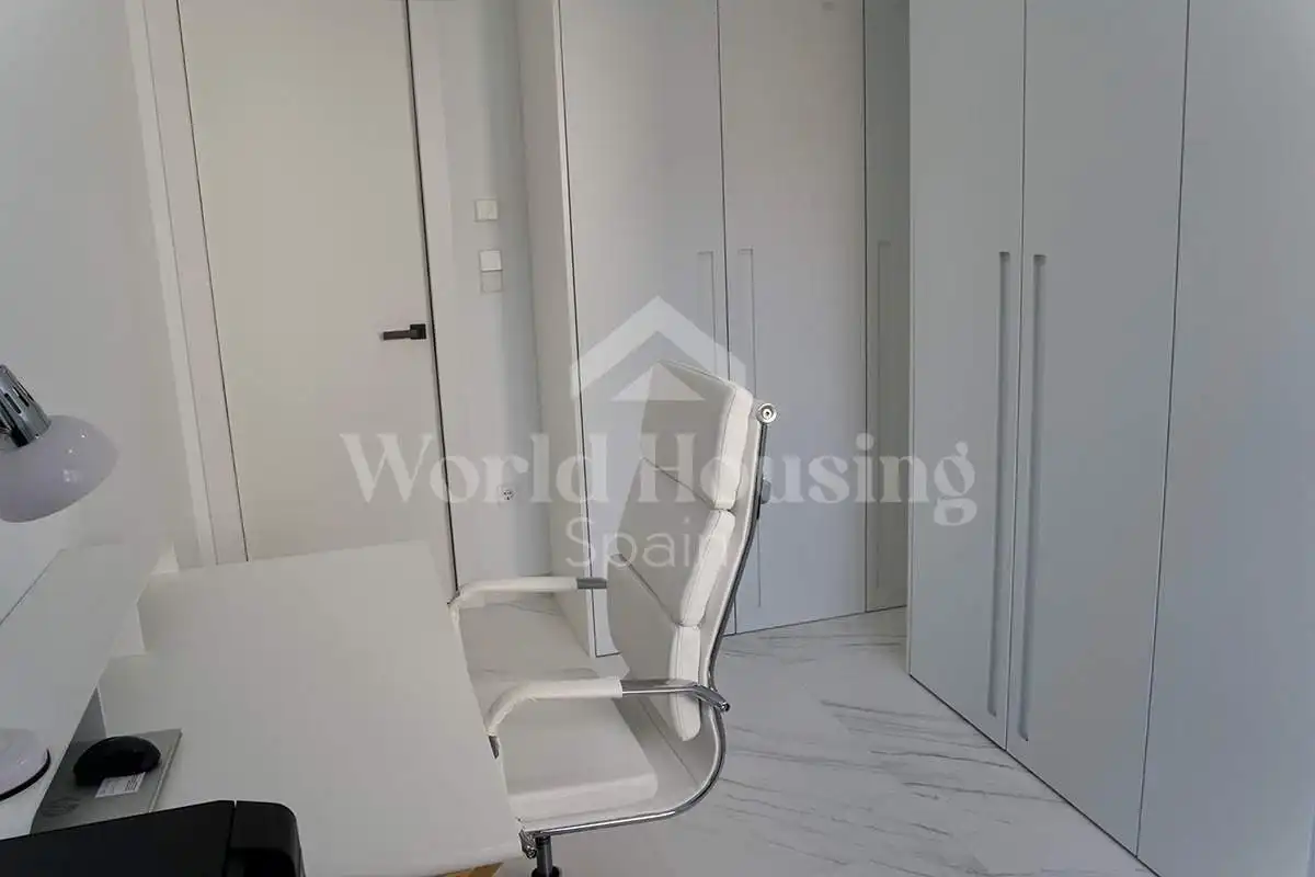 Habitación de Apartamento en venta en Santa Pola con Aire acondicionado, Calefacción y Terraza