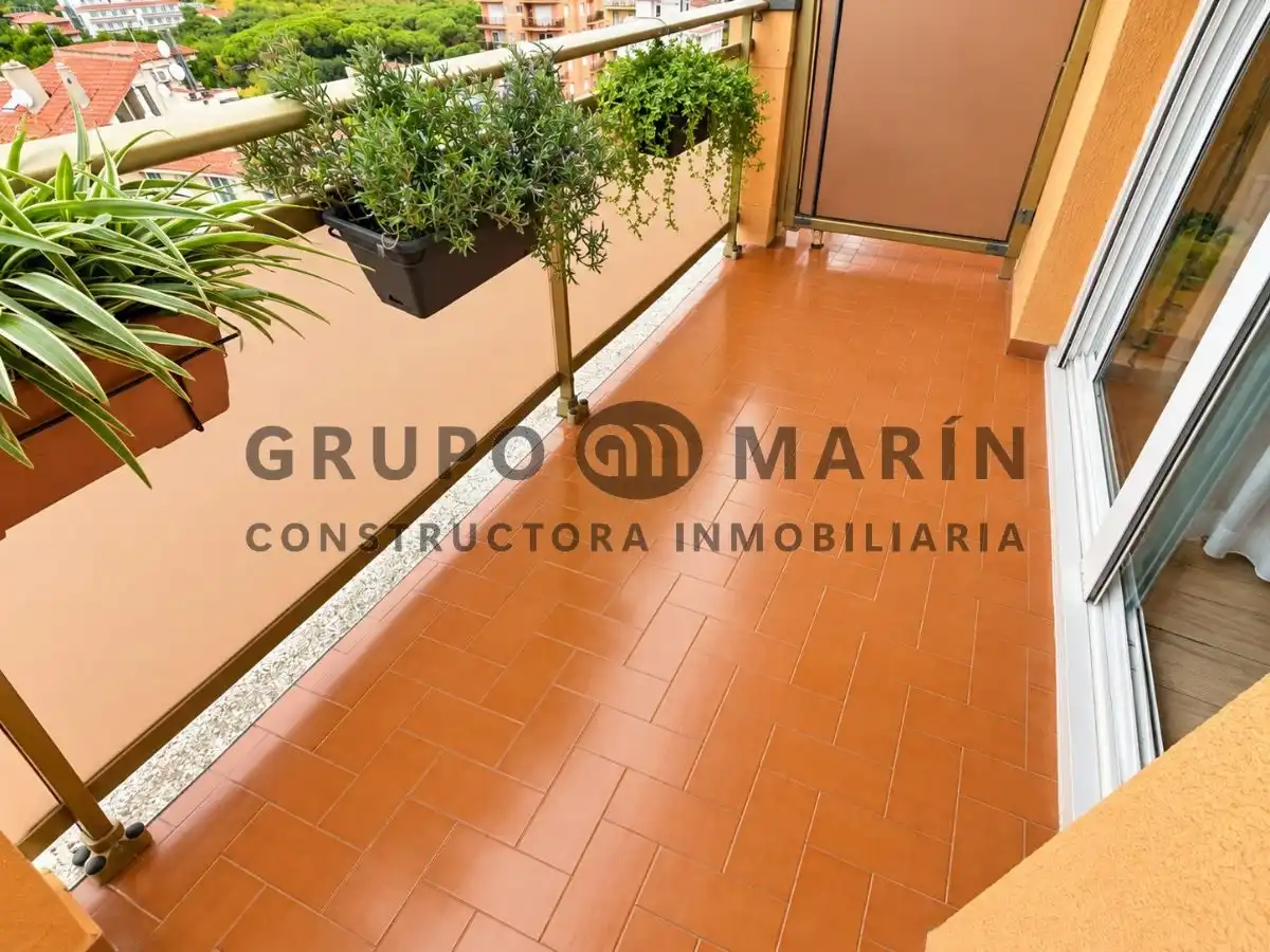 Flat with pool for sale in Avinguda Vila de Madrid, imagen 16