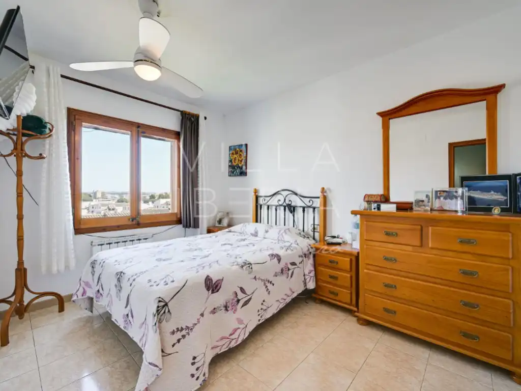 Dormitori de Casa o xalet en venda en Calonge i Sant Antoni amb Calefacció, Jardí privat i Terrassa