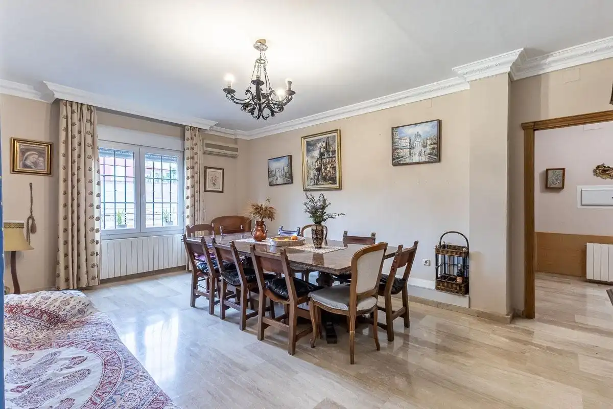 Chalet con terraza en venta en Calle del Sauce 19, imagen 13